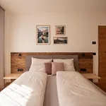 Oberschoeberlehof 公寓 *