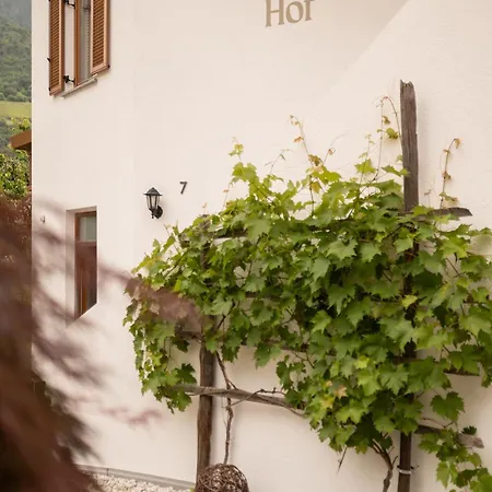 Oberschoeberlehof Merano
