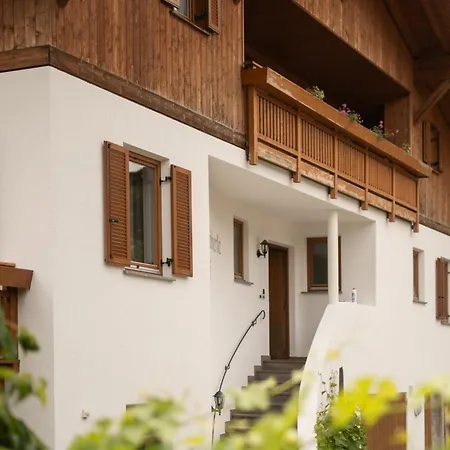 Oberschoeberlehof Apartment Merano
