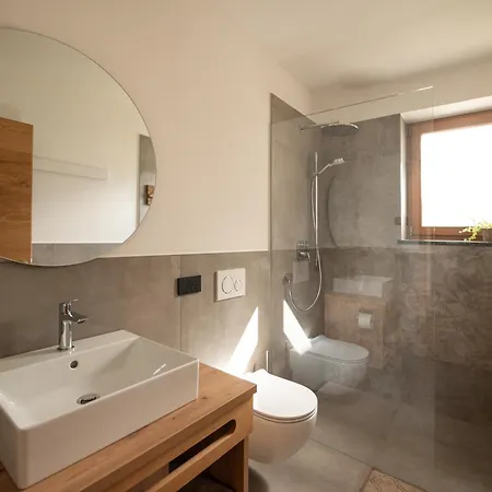 Oberschoeberlehof Meran